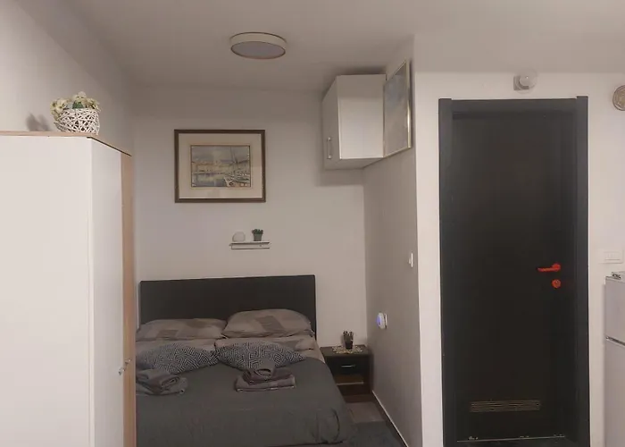Apartma Romeo