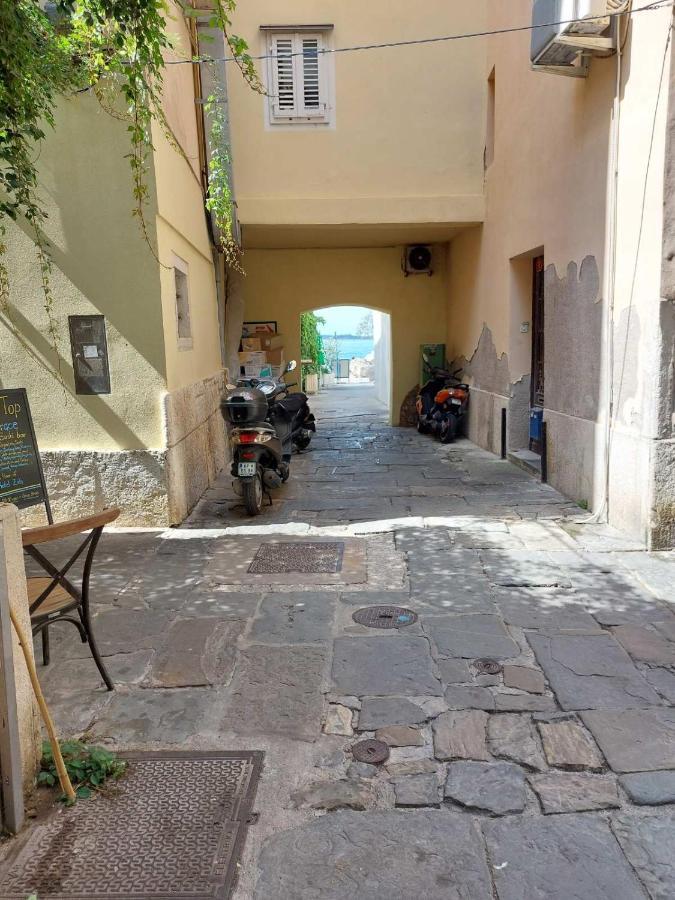 Apartma Romeo Apartamento *
